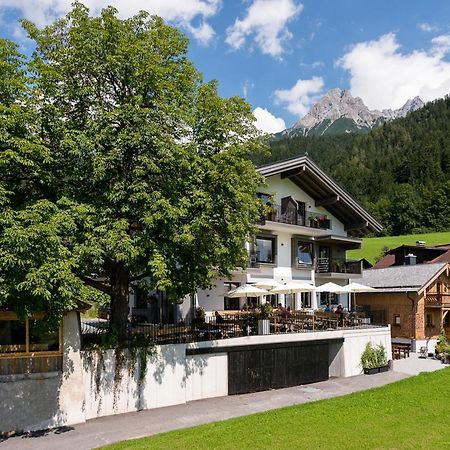 Gasthof Hubertus Saalfelden Екстер'єр фото