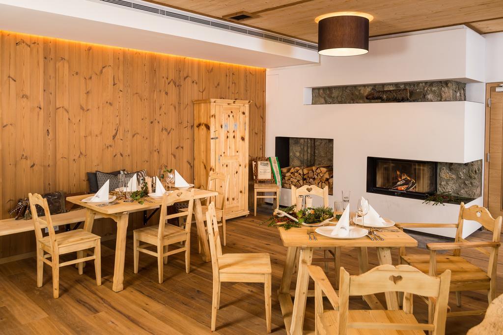 Gasthof Hubertus Saalfelden Екстер'єр фото