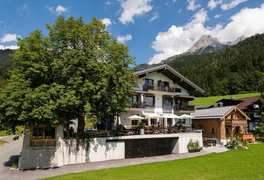 Gasthof Hubertus Saalfelden Екстер'єр фото